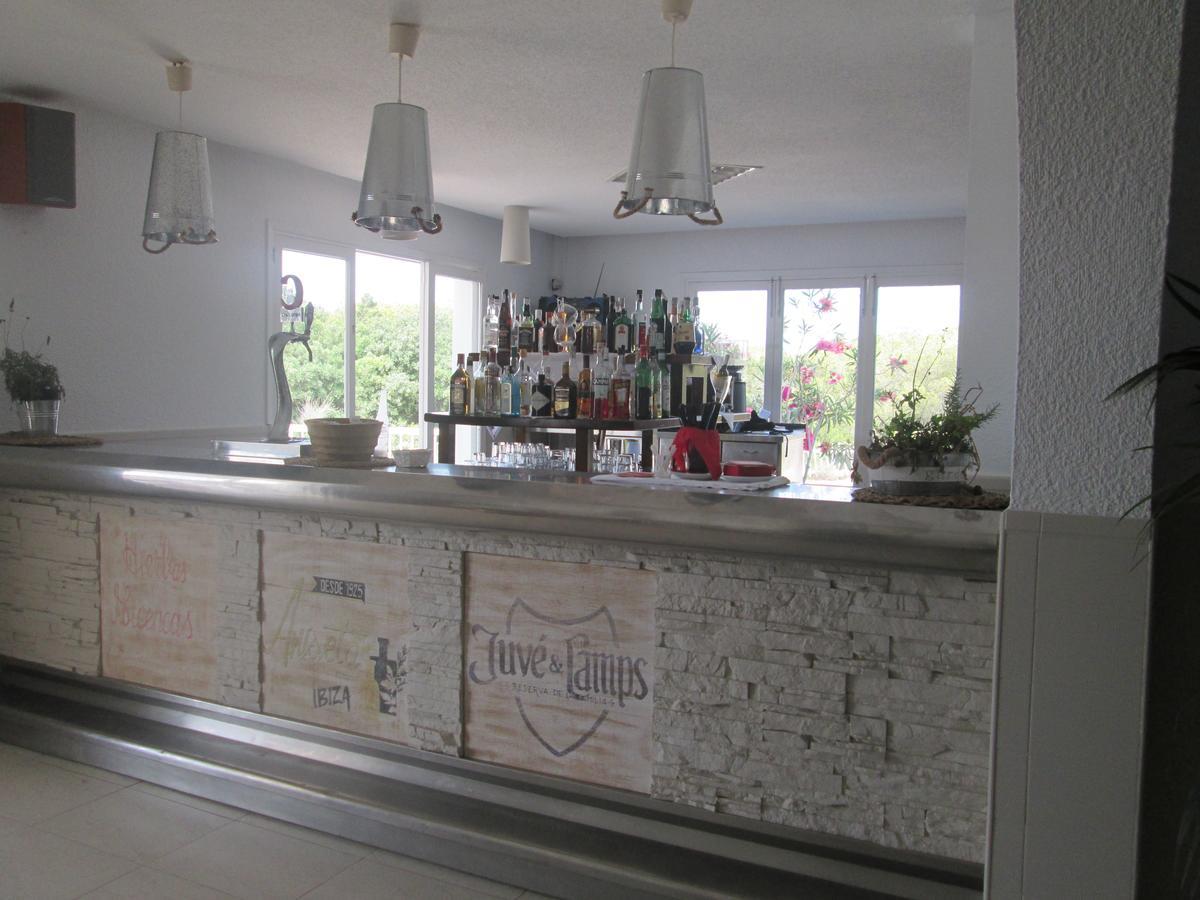 Hostal Santi Es Calo  Exterior photo